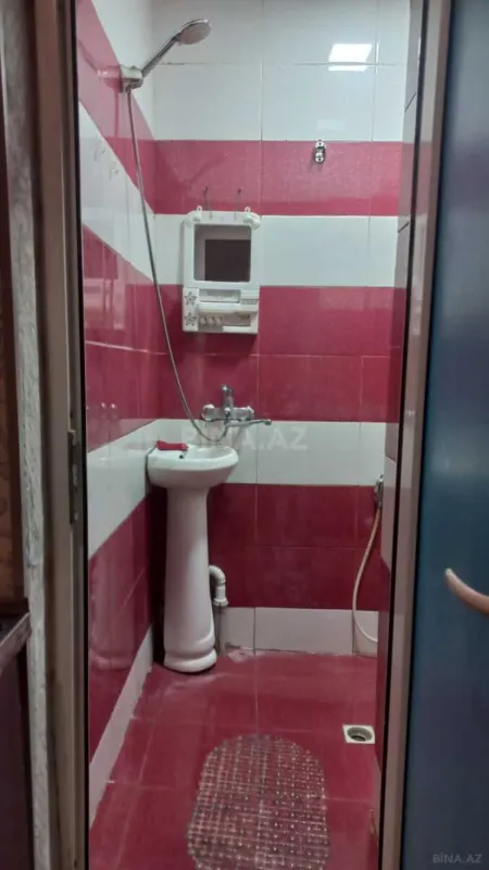 Kirayə verilir 1 otaqlı həyət evi 40 m²