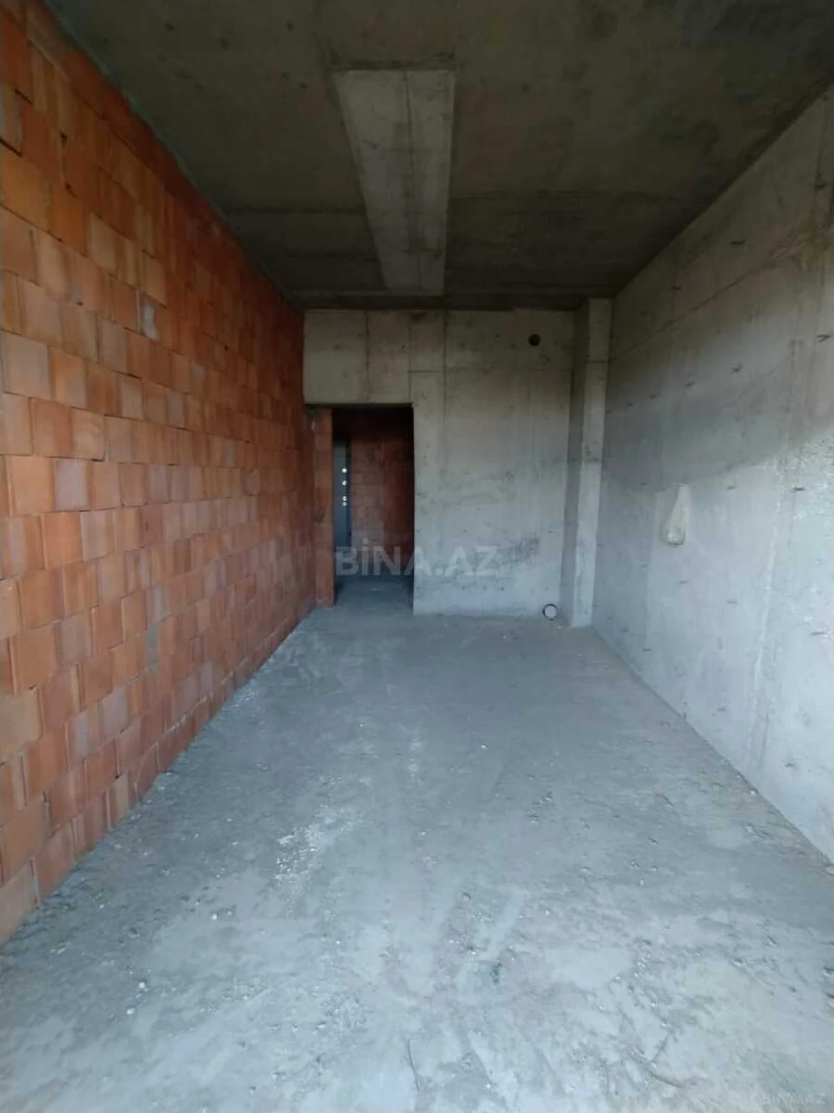 Satılır 1 otaqlı mənzil 36 m²
