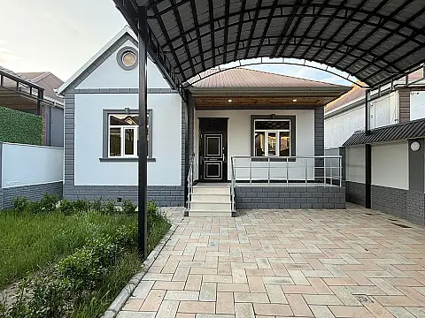 Satılır 3 otaqlı həyət evi 100 m² — Bakı 3 otaq 100.00 m²