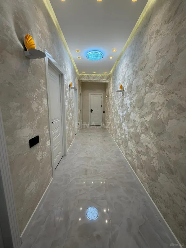 Satılır 3 otaqlı mənzil 110 m²