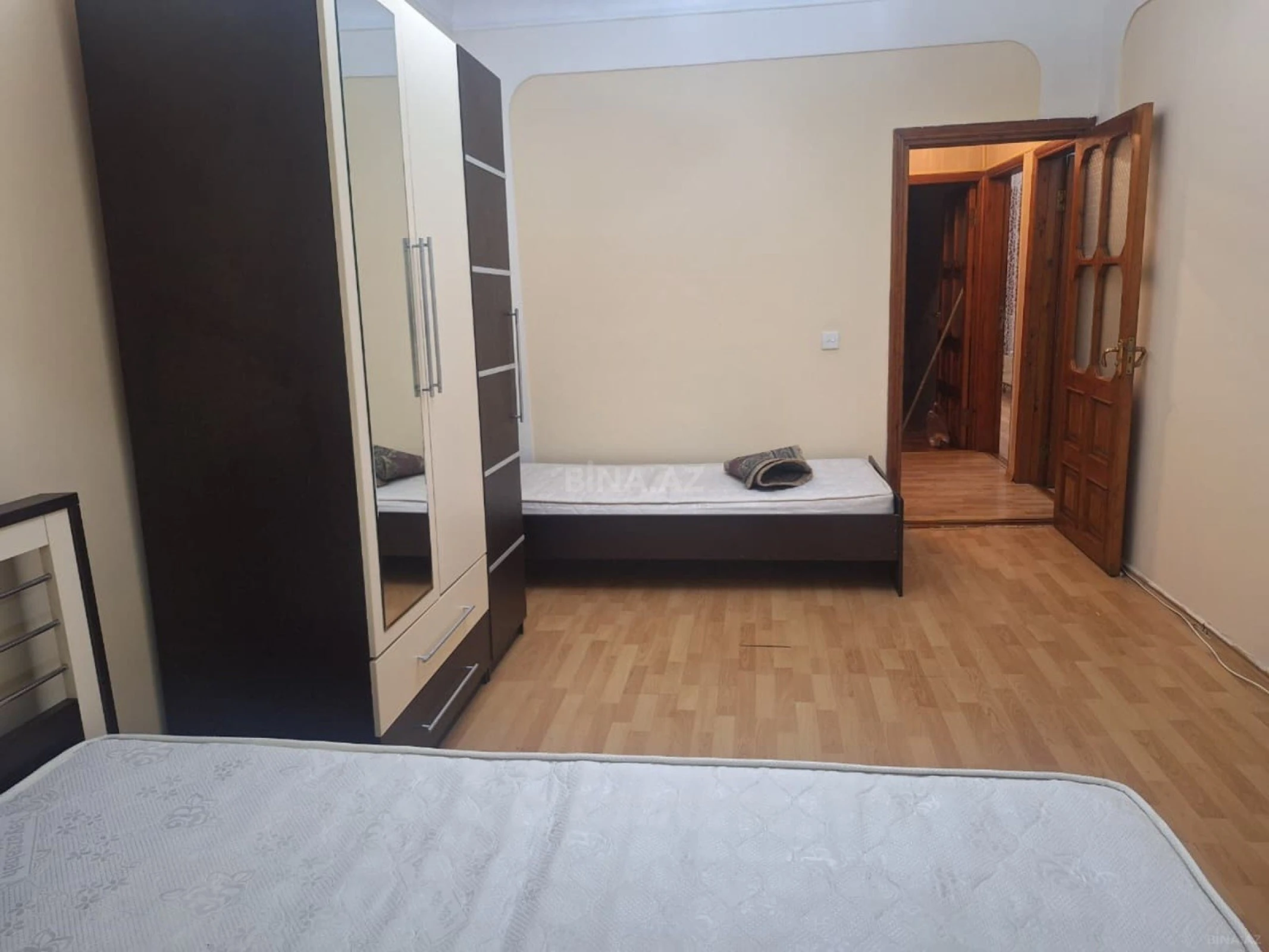 Kirayə verilir 3 otaqlı mənzil 110 m²
