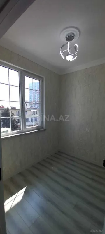 Satılır 3 otaqlı mənzil 55 m²
