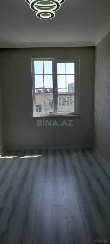 Satılır 3 otaqlı mənzil 55 m²