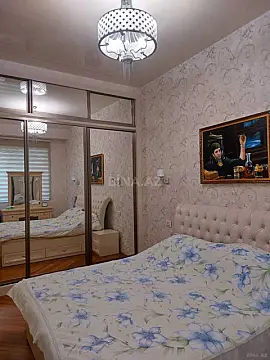 Satılır 2 otaqlı mənzil 82 m²