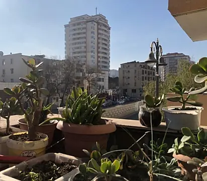 Satılır 3 otaqlı mənzil 60 m² — Bakı 3 otaq 60.00 m²