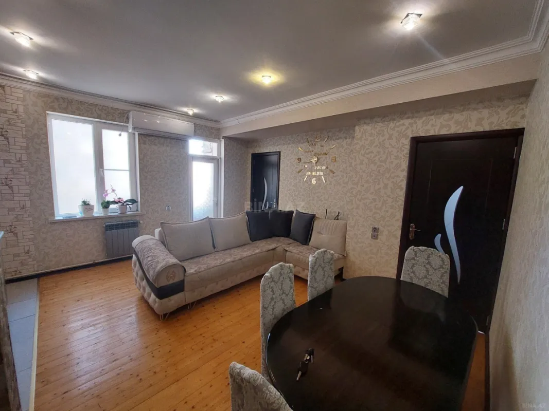Kirayə verilir 3 otaqlı mənzil 70 m²