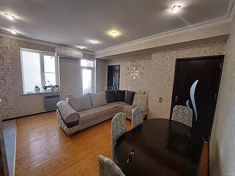 Kirayə verilir 3 otaqlı mənzil 70 m²