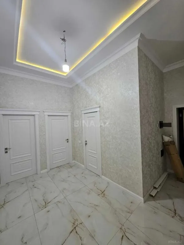 Satılır 2 otaqlı mənzil 90 m²
