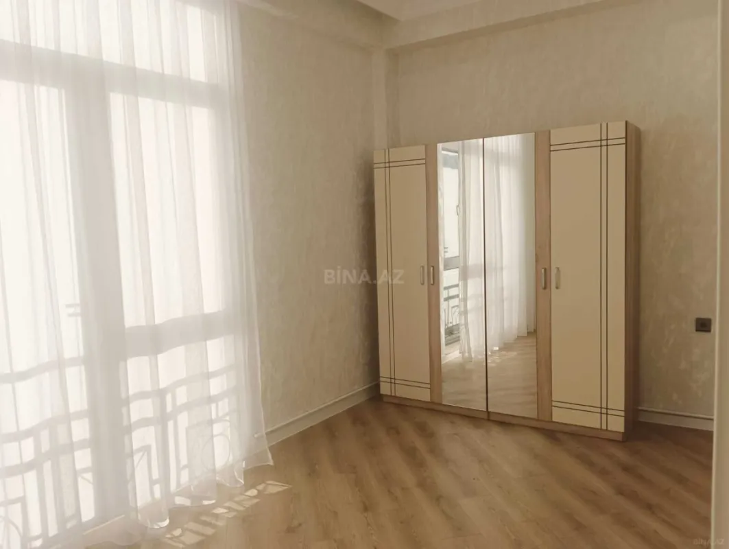 Kirayə verilir 3 otaqlı mənzil 85 m²