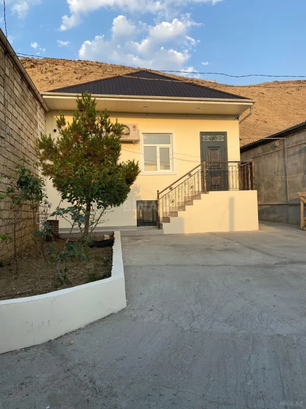 Kirayə verilir 3 otaqlı həyət evi 68 m²