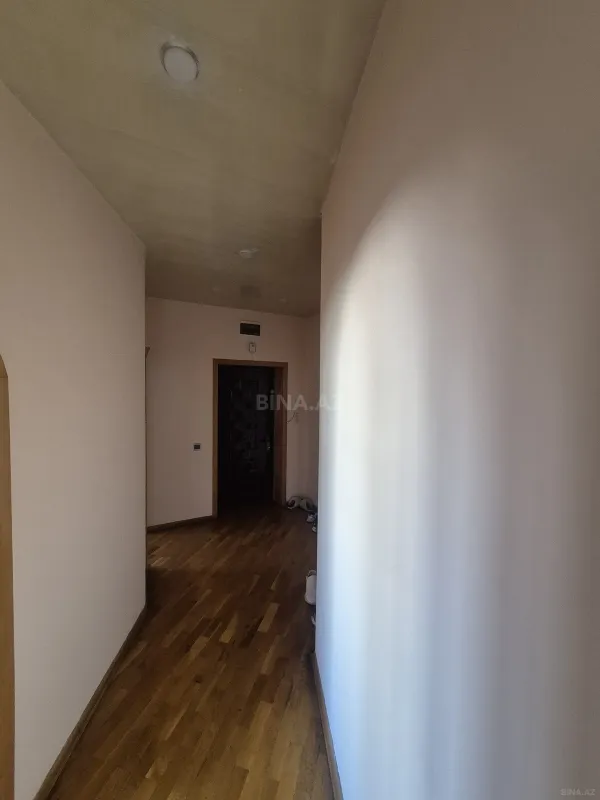 Satılır 3 otaqlı mənzil 95 m²