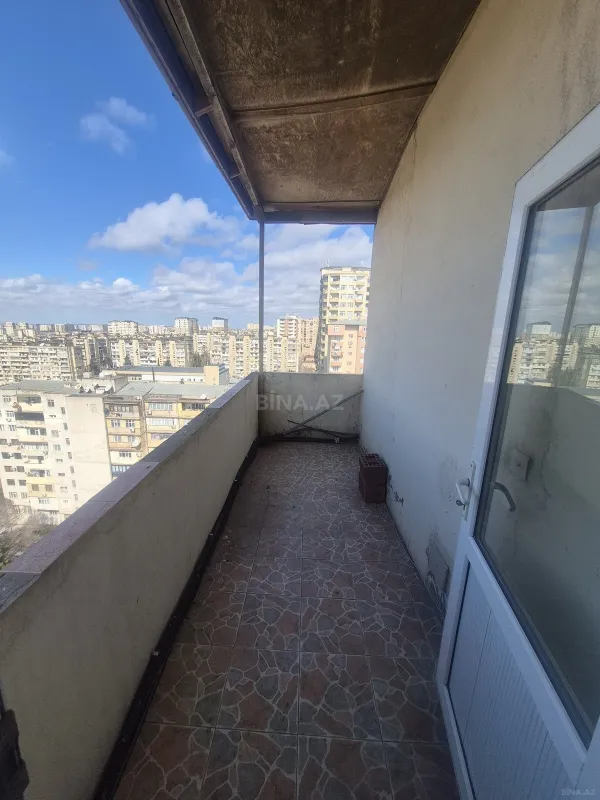 Satılır 3 otaqlı mənzil 95 m²