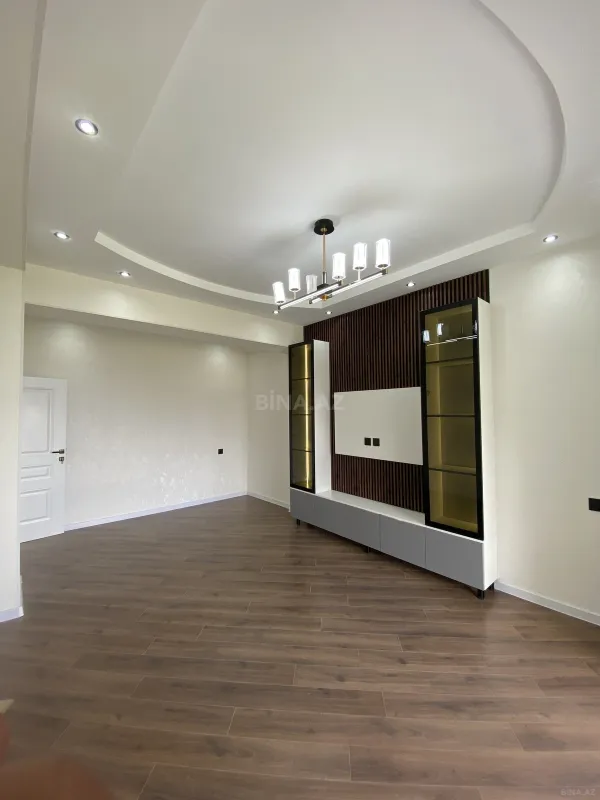 Satılır 3 otaqlı mənzil 76 m²