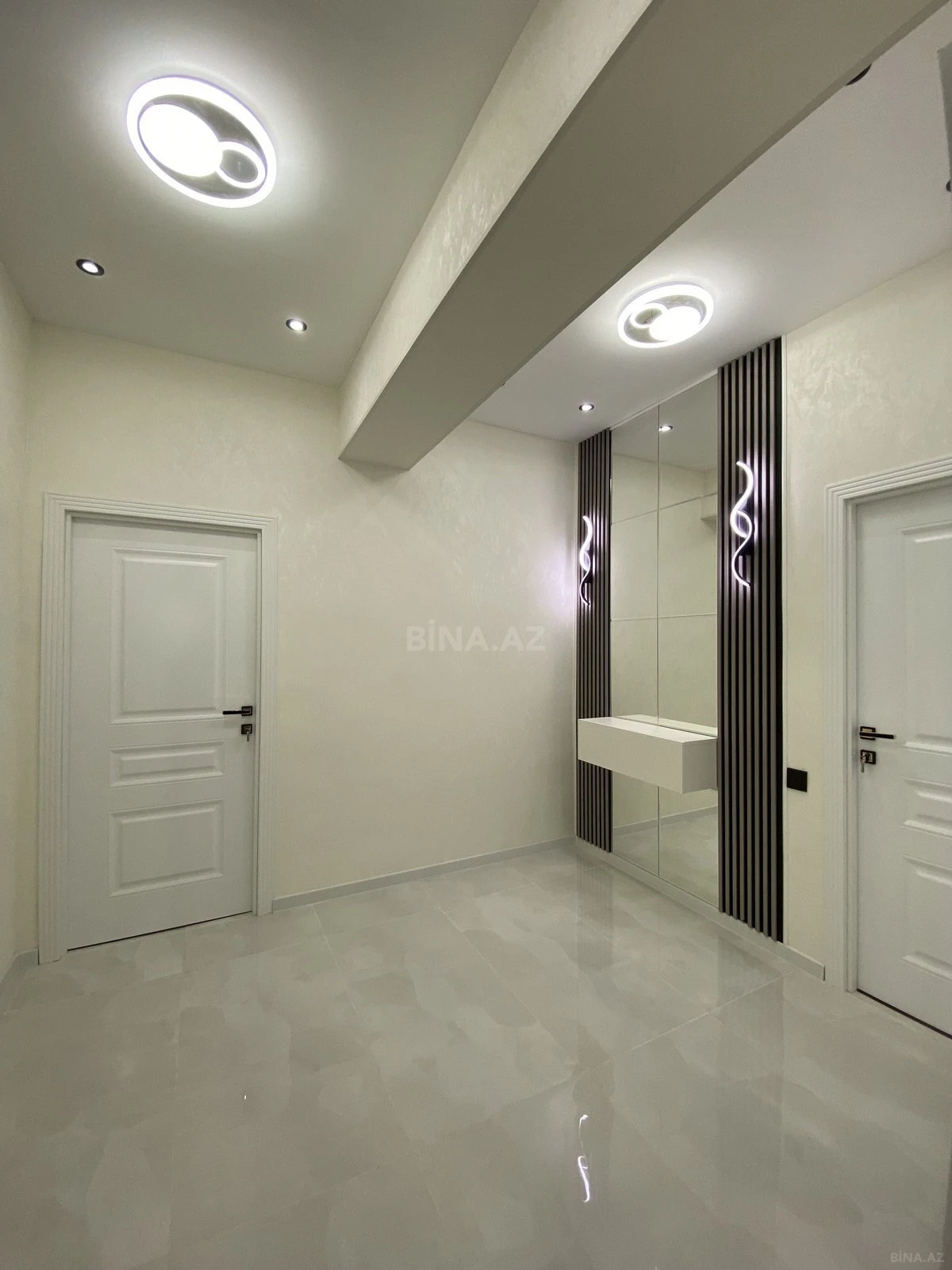 Satılır 3 otaqlı mənzil 76 m²