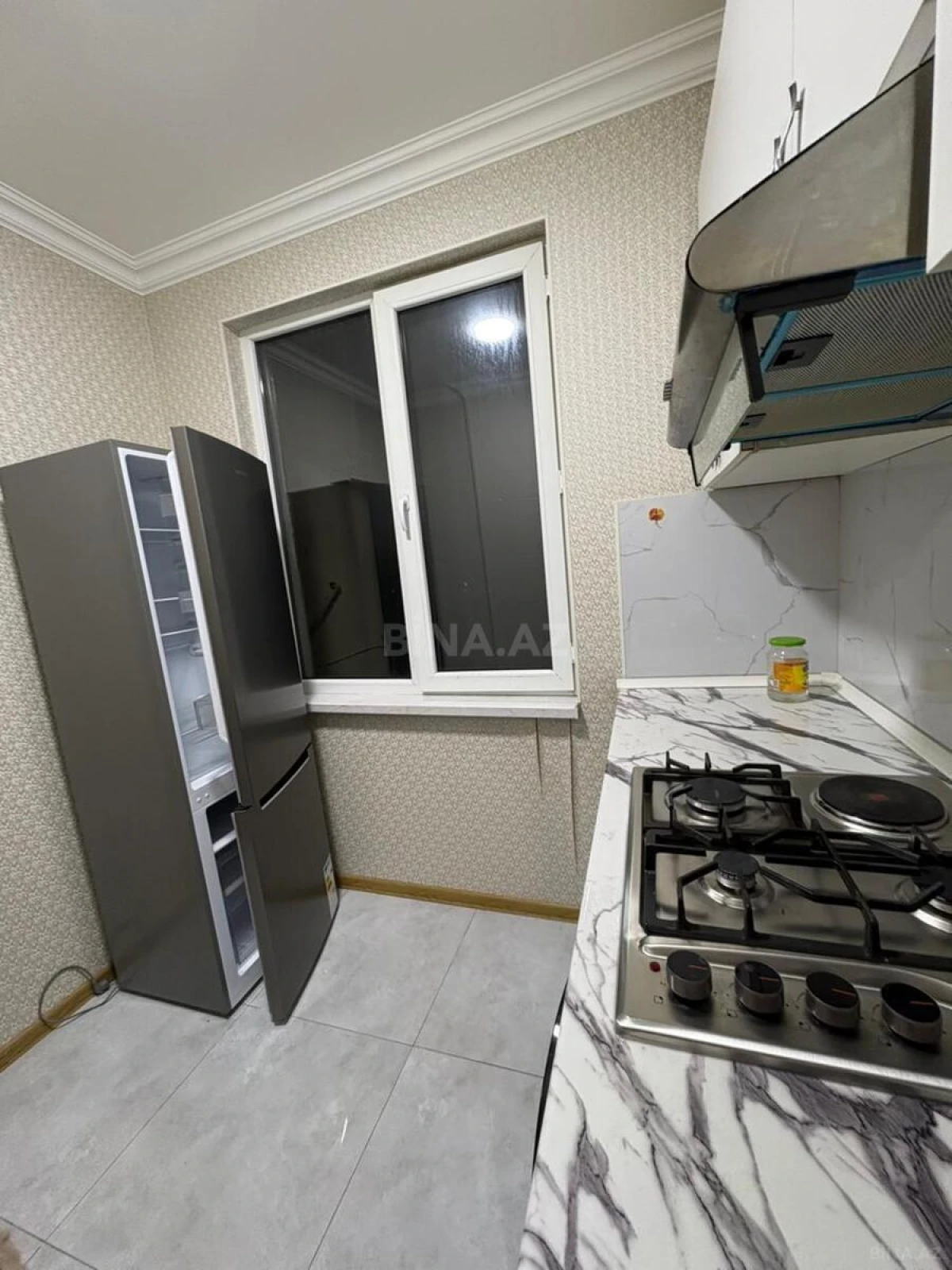 Kirayə verilir 2 otaqlı mənzil 45 m²