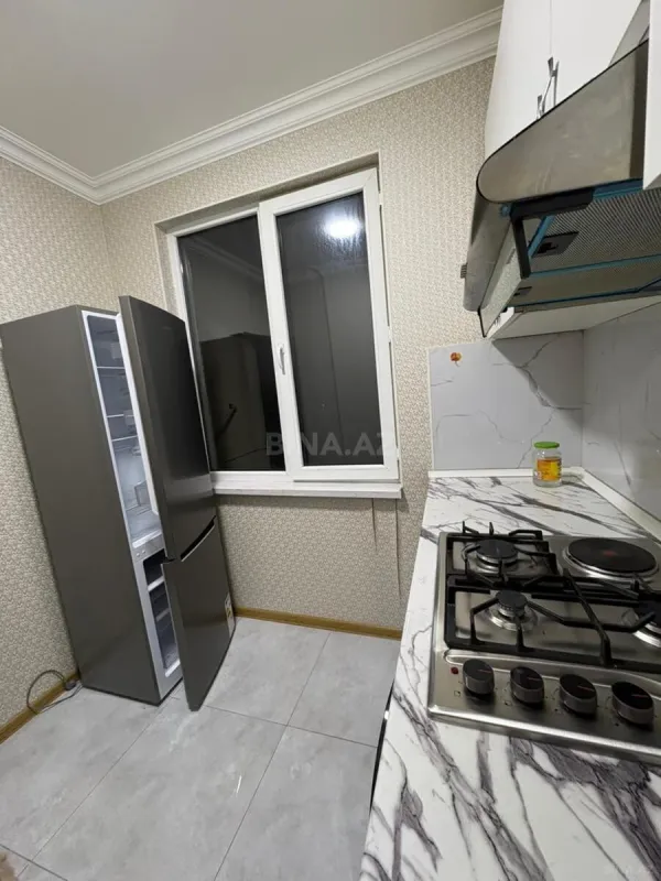 Kirayə verilir 2 otaqlı mənzil 45 m²