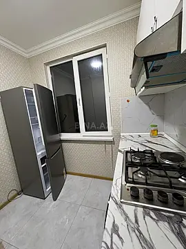 Kirayə verilir 2 otaqlı mənzil 45 m²