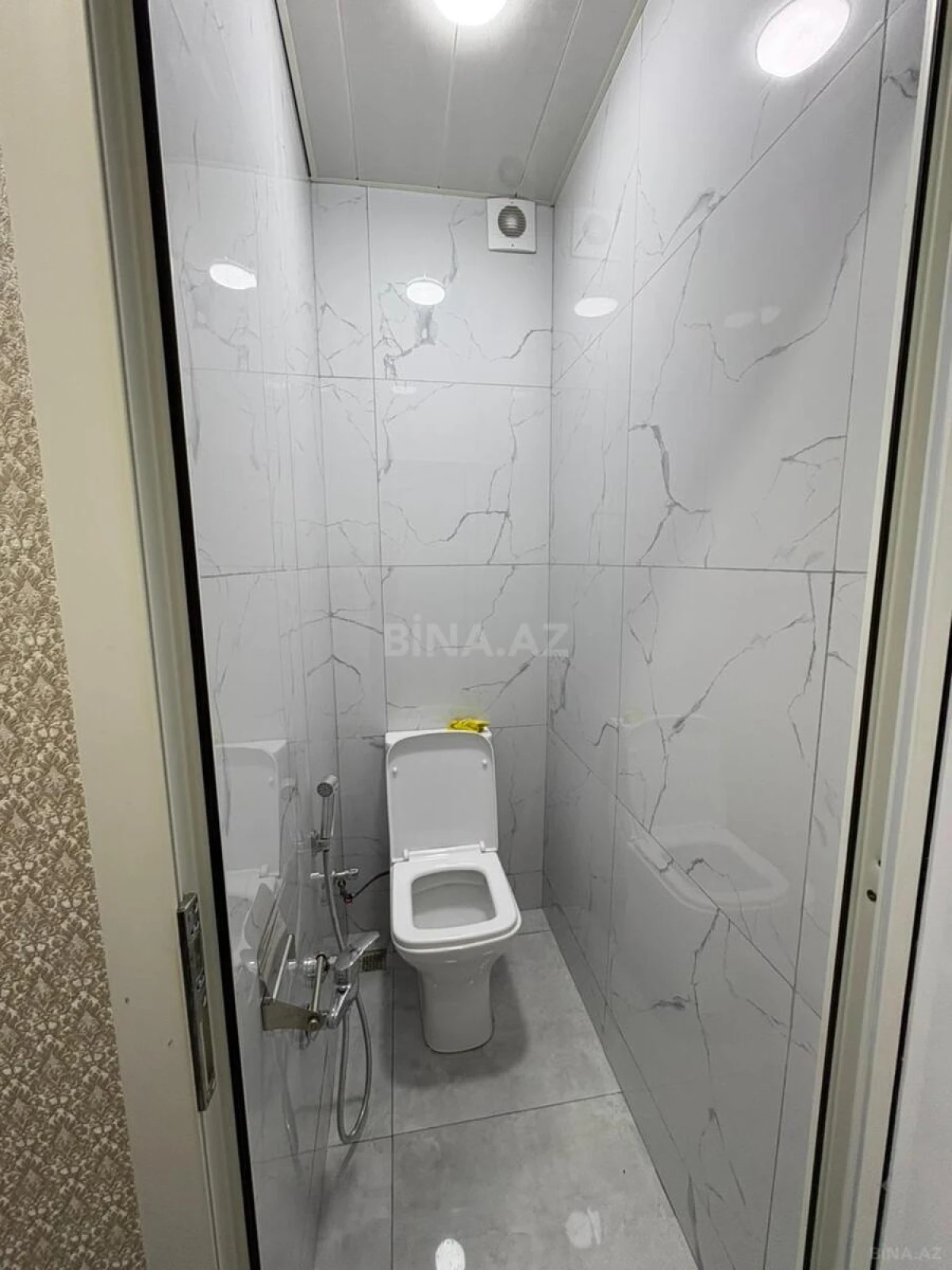 Kirayə verilir 2 otaqlı mənzil 45 m²