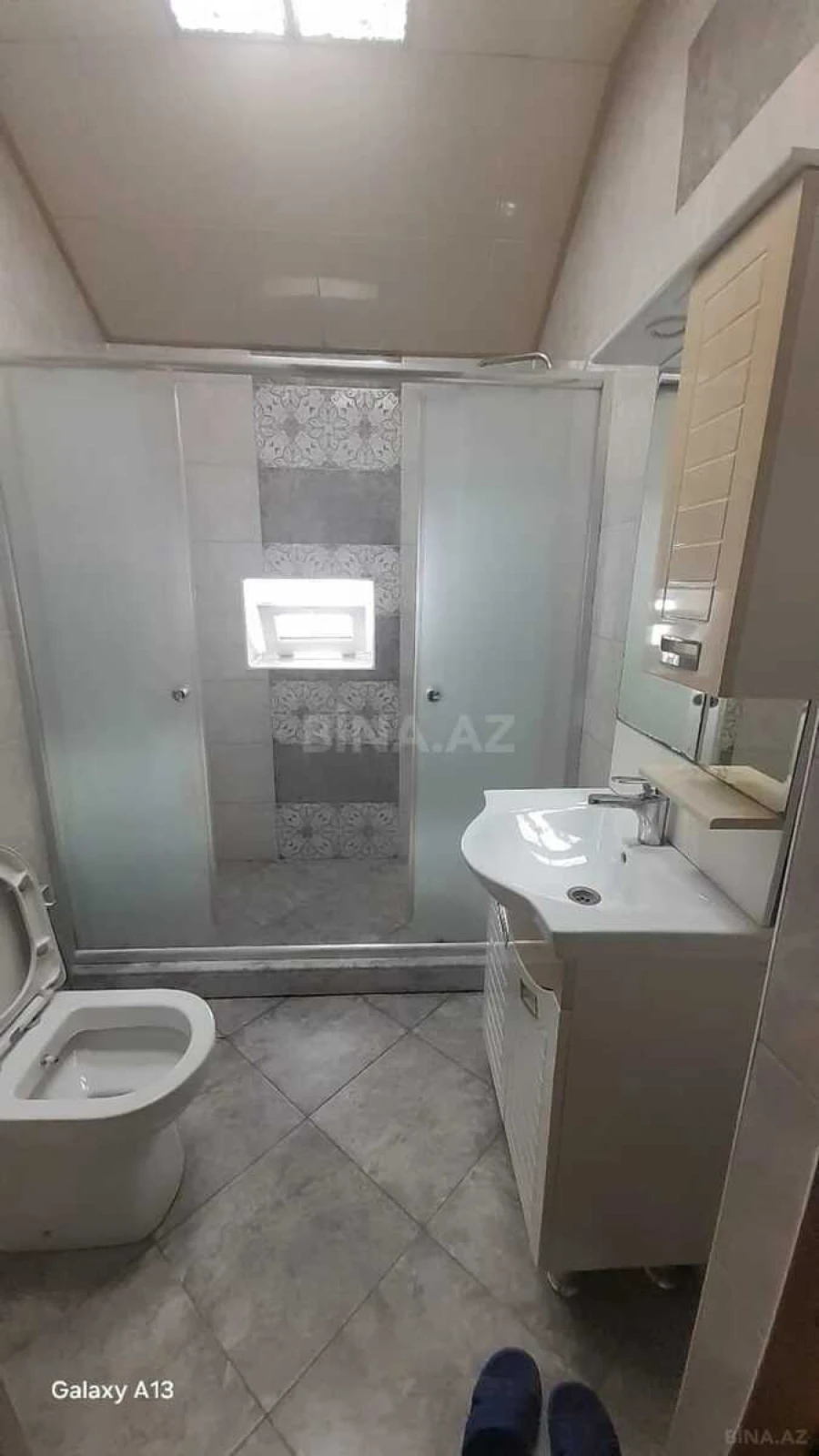 Satılır 7 otaqlı həyət evi 200 m²
