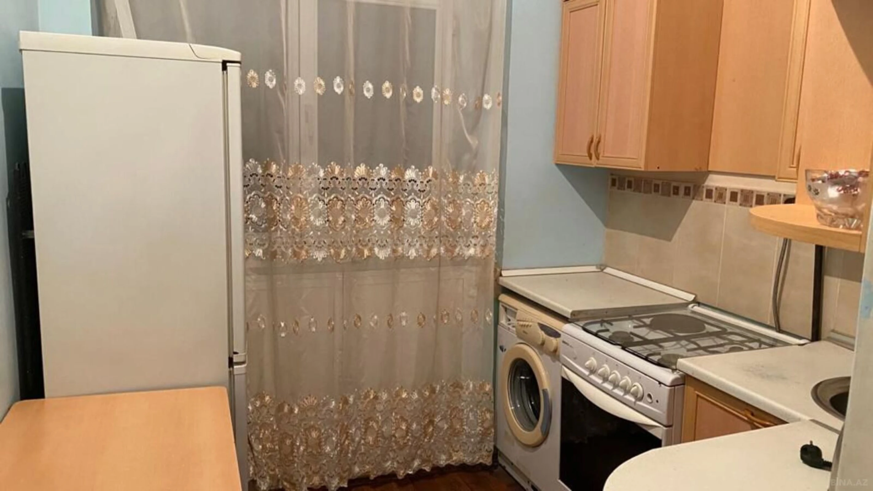 Kirayə verilir 2 otaqlı mənzil 63 m²