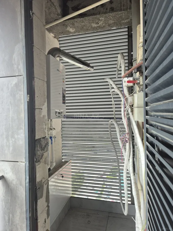 Satılır 3 otaqlı mənzil 113 m²