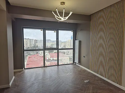 Satılır 3 otaqlı mənzil 113 m²