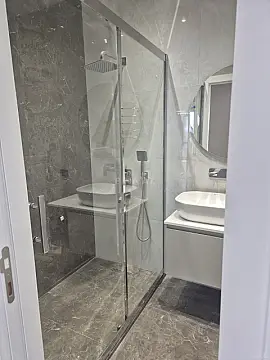 Satılır 3 otaqlı mənzil 113 m²