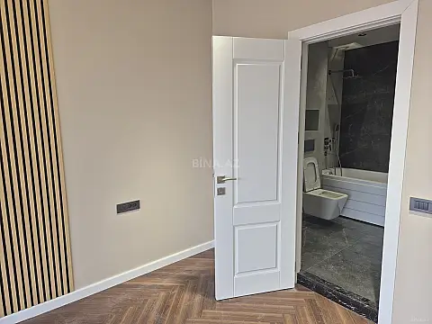 Satılır 3 otaqlı mənzil 113 m²