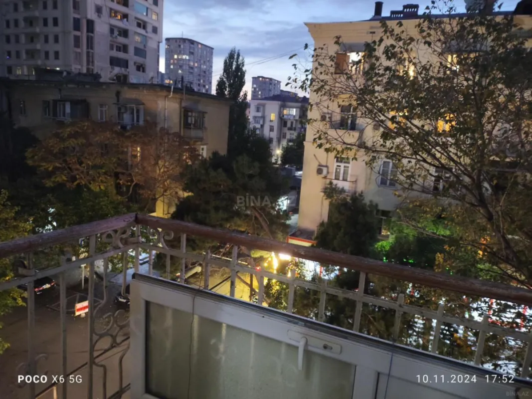 Kirayə verilir 2 otaqlı mənzil 60 m²