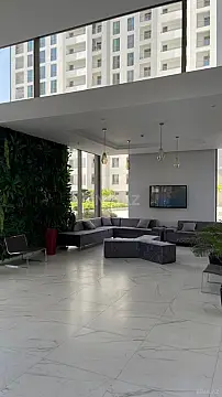 Satılır 4 otaqlı mənzil 180 m²