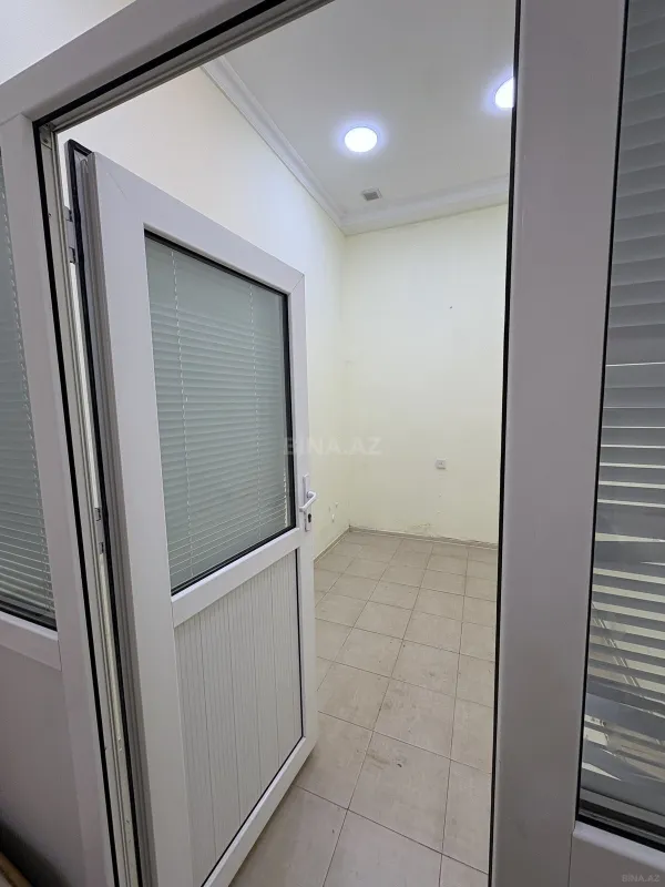 Kirayə verilir 2 otaqlı mənzil 20 m²