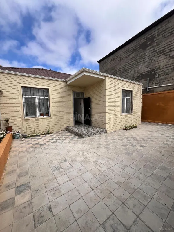 Satılır 3 otaqlı həyət evi 100 m²