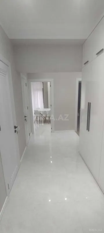 Kirayə verilir 2 otaqlı mənzil 108 m²