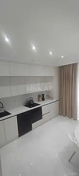 Kirayə verilir 2 otaqlı mənzil 108 m²