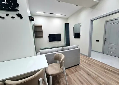 Satılır 3 otaqlı mənzil 86 m²