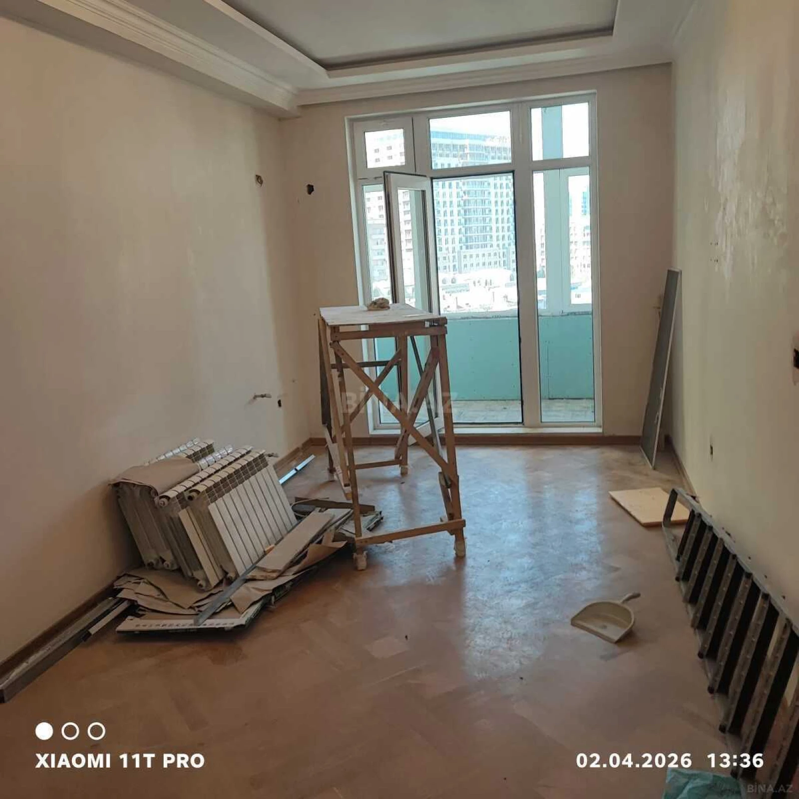 Satılır 3 otaqlı mənzil 154 m²
