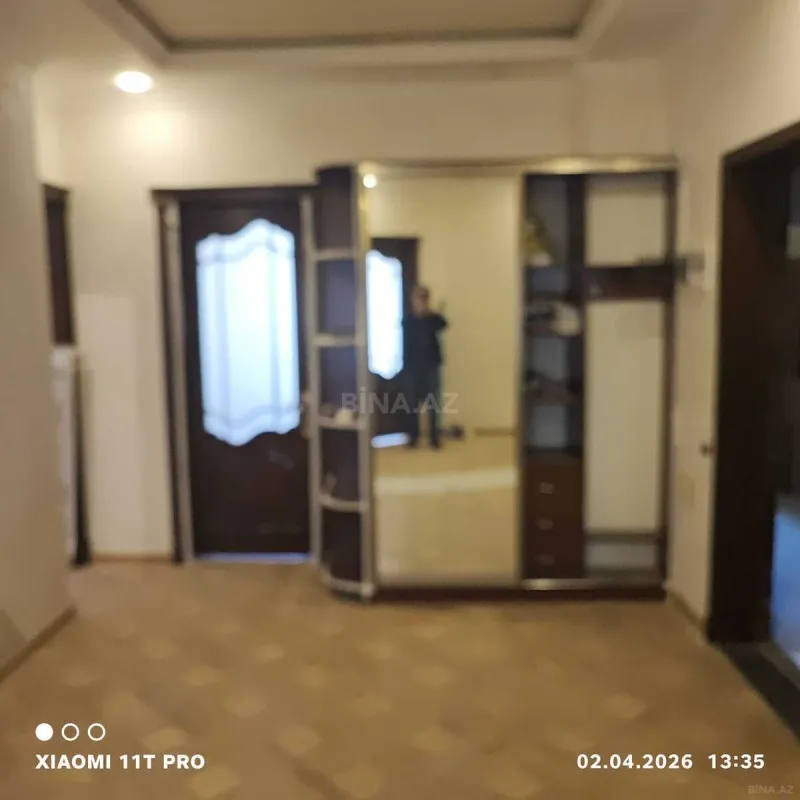 Satılır 3 otaqlı mənzil 154 m²