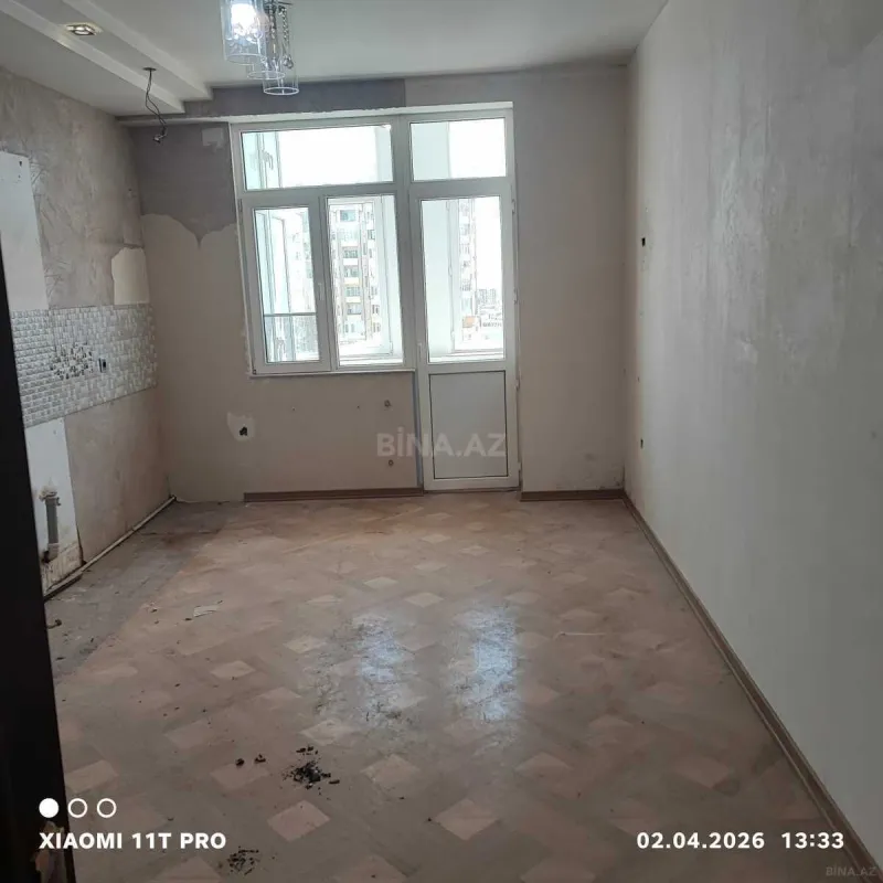 Satılır 3 otaqlı mənzil 154 m²