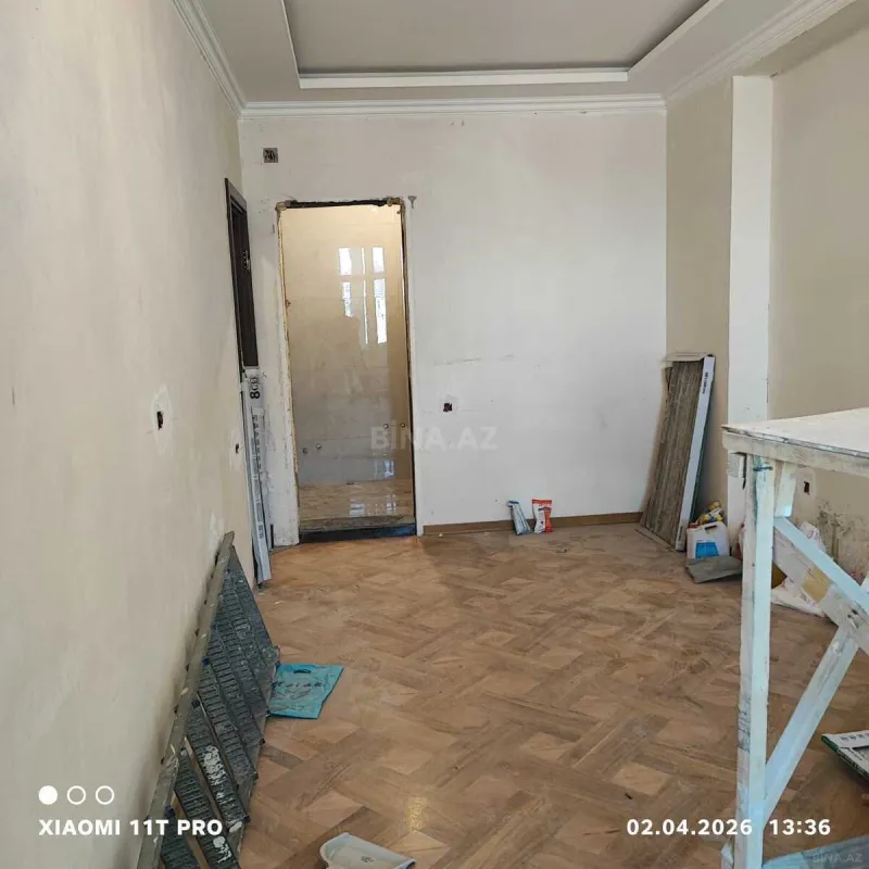 Satılır 3 otaqlı mənzil 154 m²