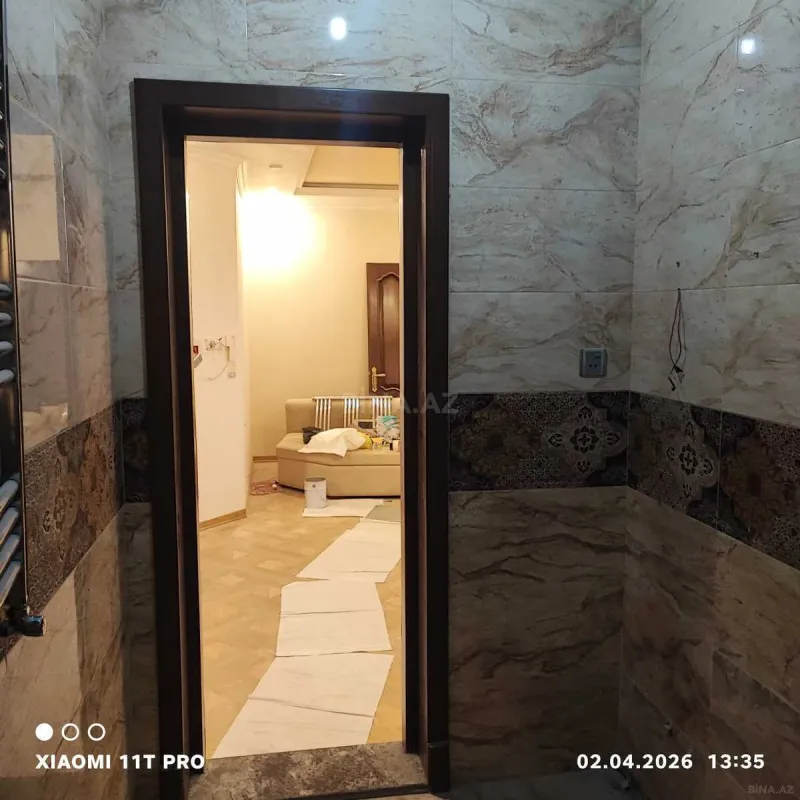 Satılır 3 otaqlı mənzil 154 m²