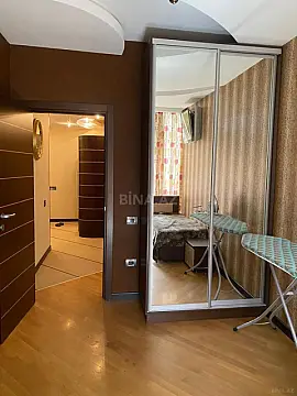 Kirayə verilir 3 otaqlı mənzil 117 m²