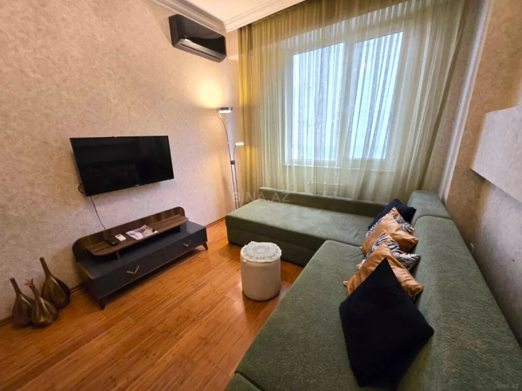 Satılır 2 otaqlı mənzil 52 m²