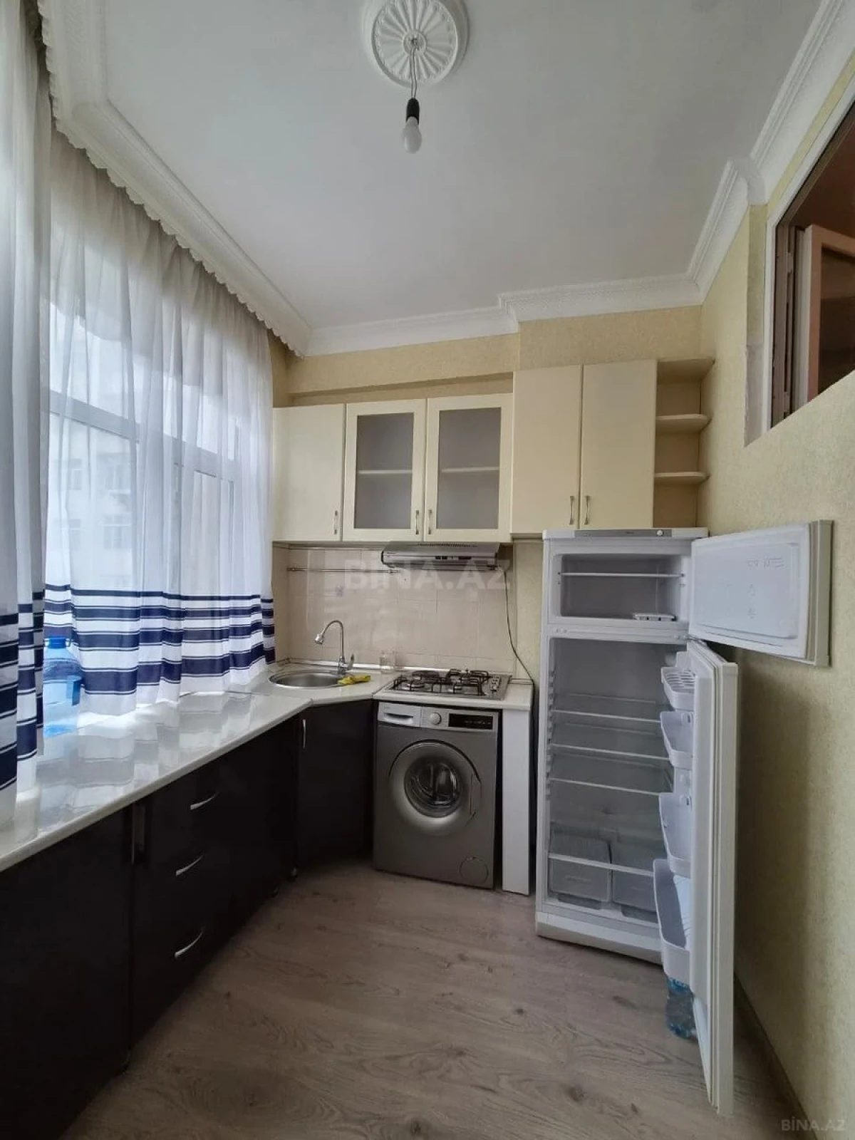 Kirayə verilir 2 otaqlı mənzil 55 m²