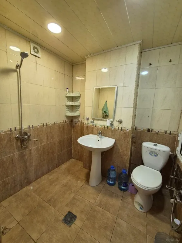 Kirayə verilir 2 otaqlı mənzil 55 m²