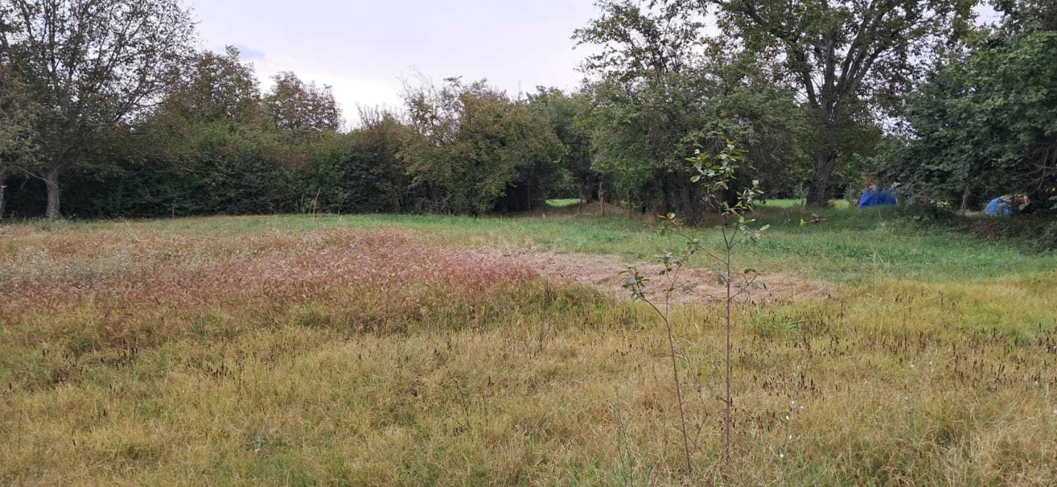 Satılır torpaq sahəsi 25 m²