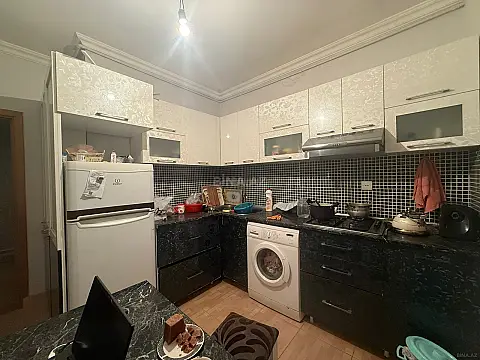 Satılır 3 otaqlı mənzil 85 m² — Bakı, Həzi Aslanov qəs. 3 otaq 85.00 m²