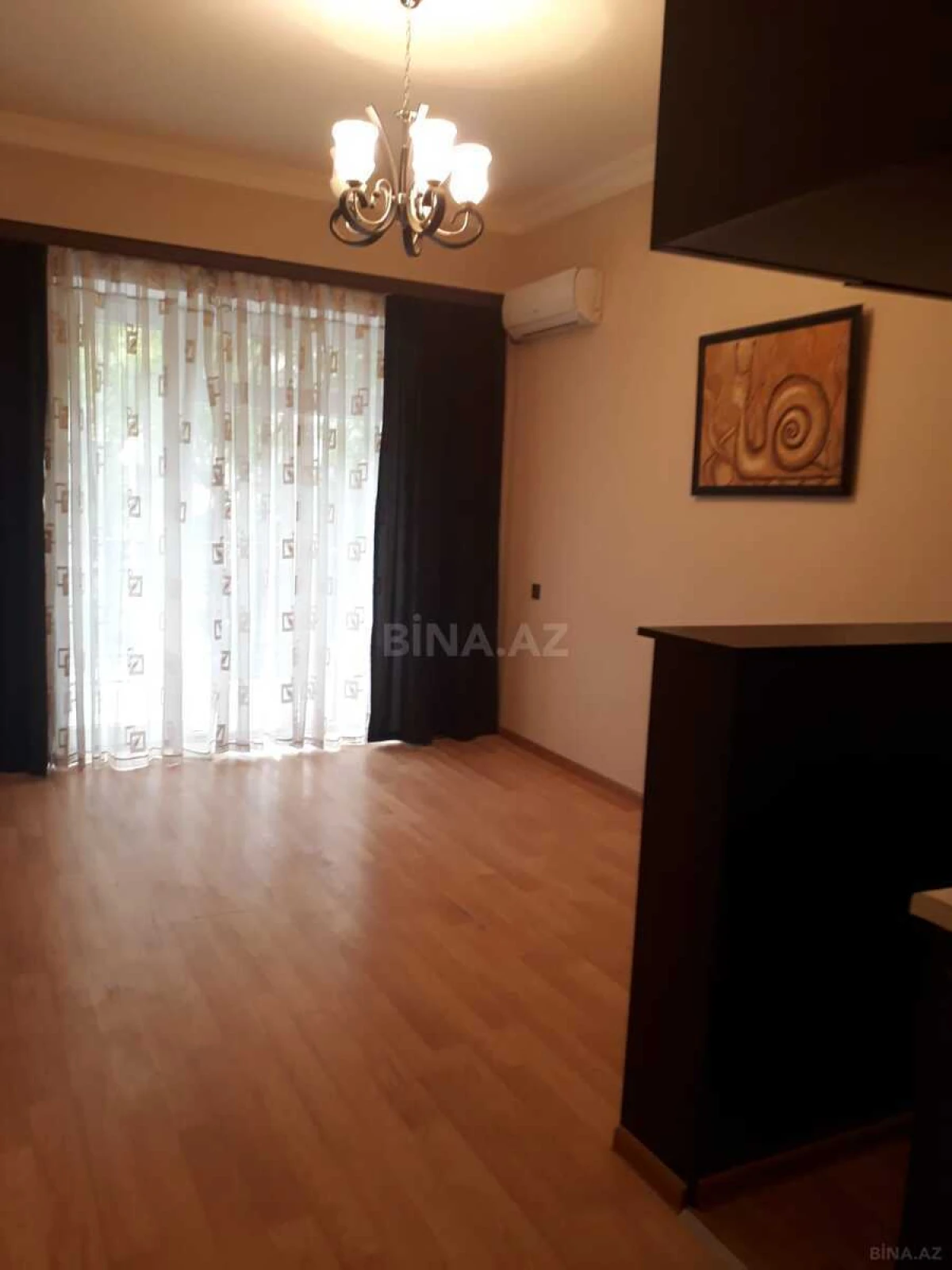 Kirayə verilir 1 otaqlı ofis 17 m²
