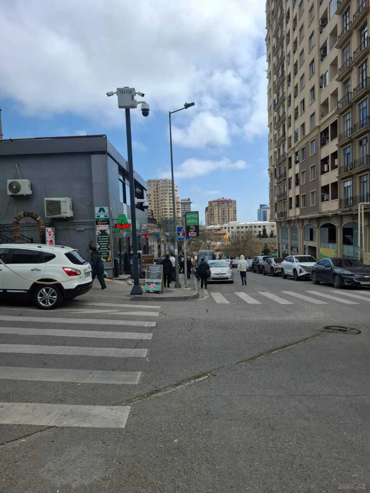 Satılır 2 otaqlı mənzil 37 m²