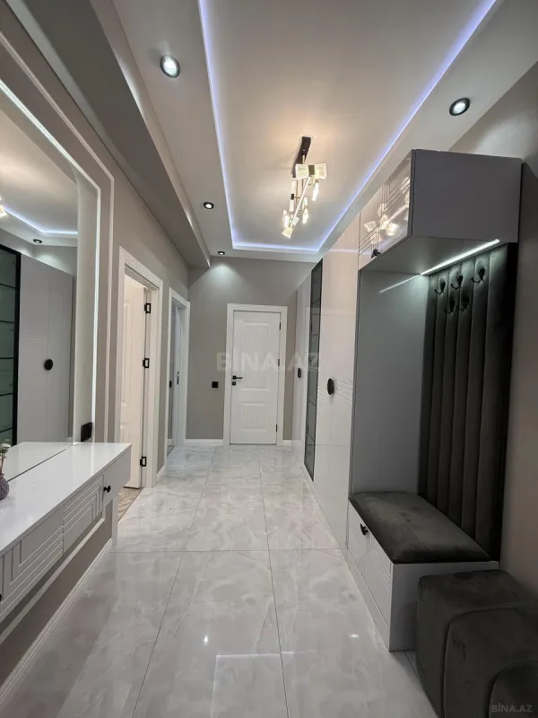 Satılır 2 otaqlı mənzil 55 m²