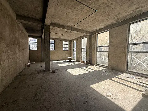 Kirayə verilir obyekt 330 m²